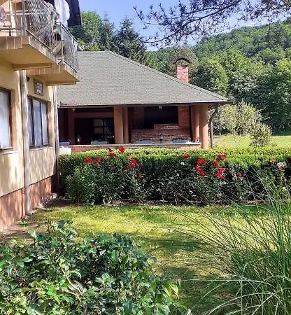 Smjestaj Na Selu,Porodica Gvozdenac Apartment Sipovo Exterior photo